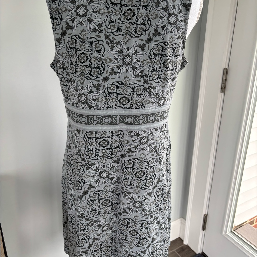 Beautiful Life is Good Dress 14 - Picture 2 of 5